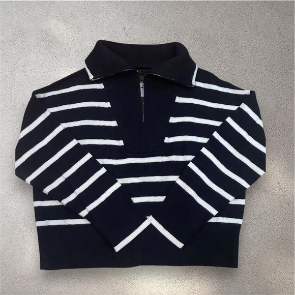 Banana Republic Sweaters - Banana Republic Organic Cotton knit Dark Blue and White Striped Zip Sweater
